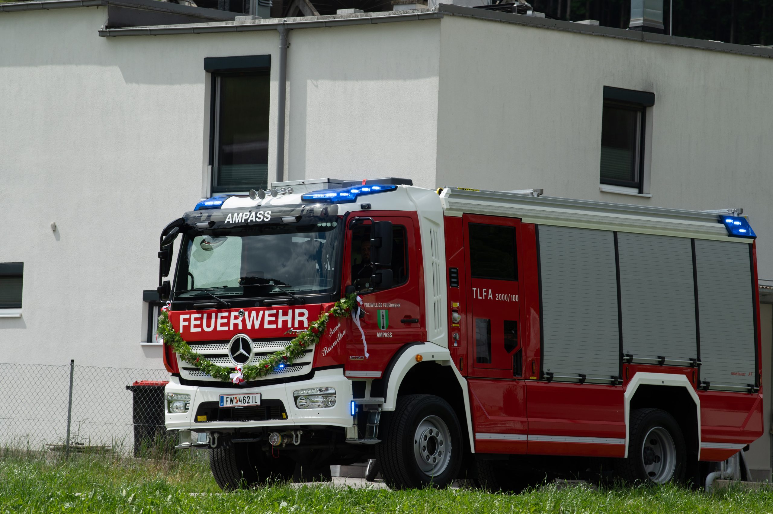 Fahrzeugsegnung & Großer Blaulichttag der Freiwilligen Feuerwehr Ampass